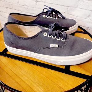 Vans Authentic 500714 Navy NWOT